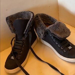 Leather interior suede exterior